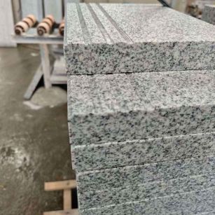 武汉芝麻白楼梯踏步