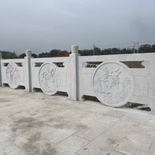 武汉芝麻白河道栏杆 石材栏杆