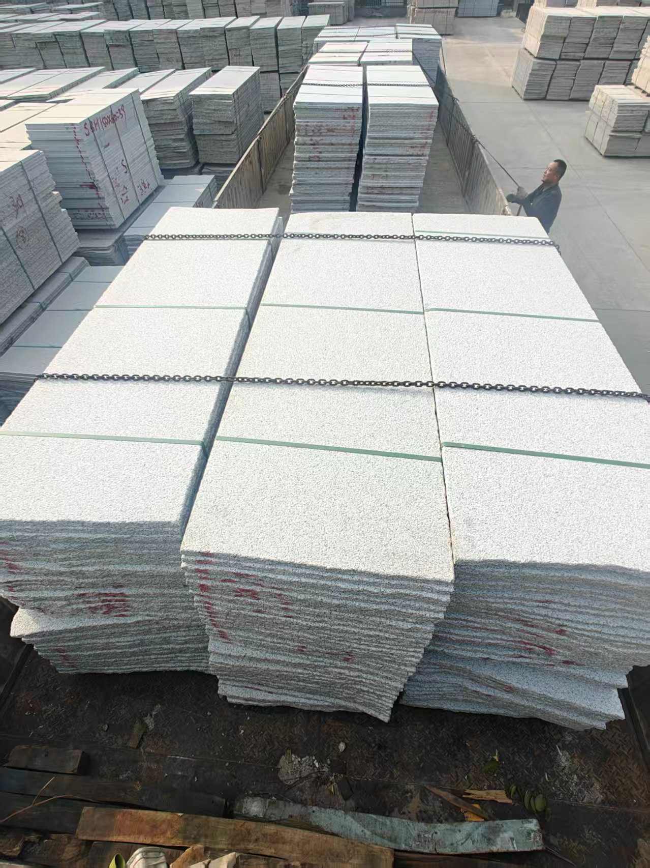 武汉芝麻白毛板，石材毛板