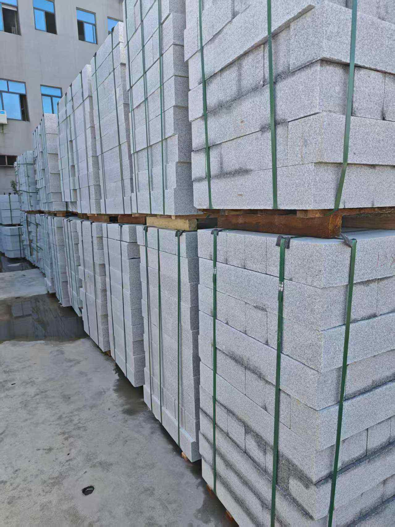 武汉芝麻白路牙石，路侧石