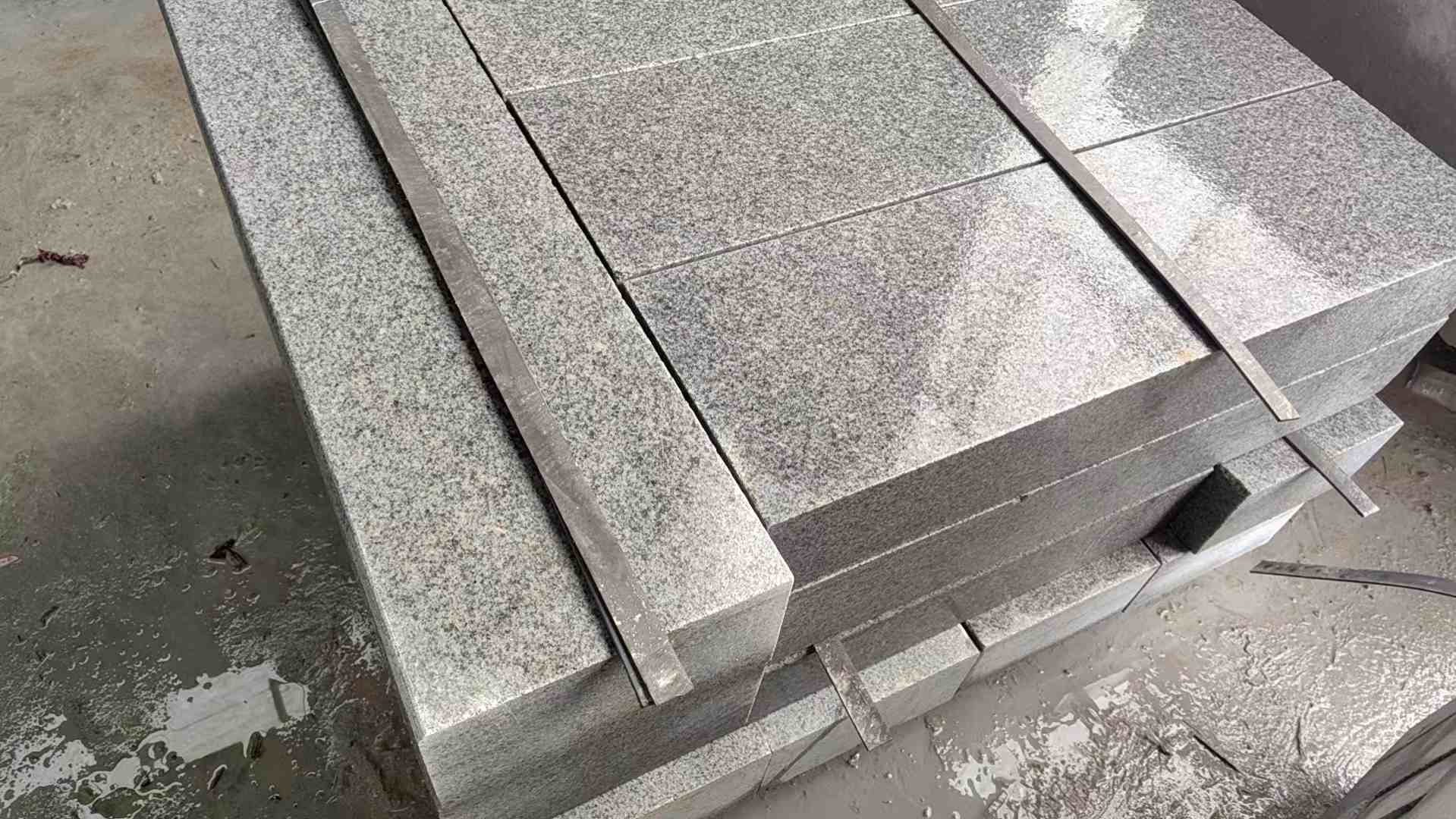 武汉芝麻灰 芝麻白 路牙石 路侧石 马路牙子